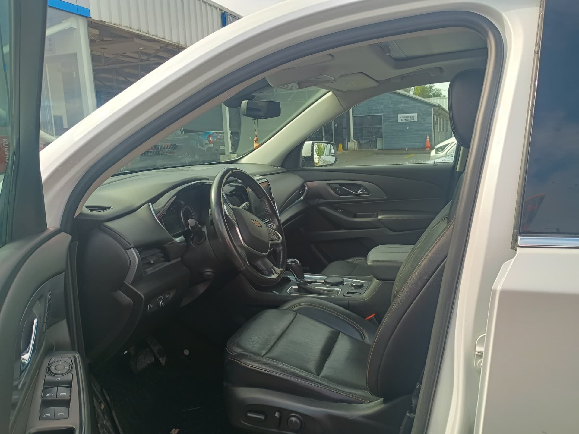 CHEVROLET TRAVERSE PREMIE - Vista 7