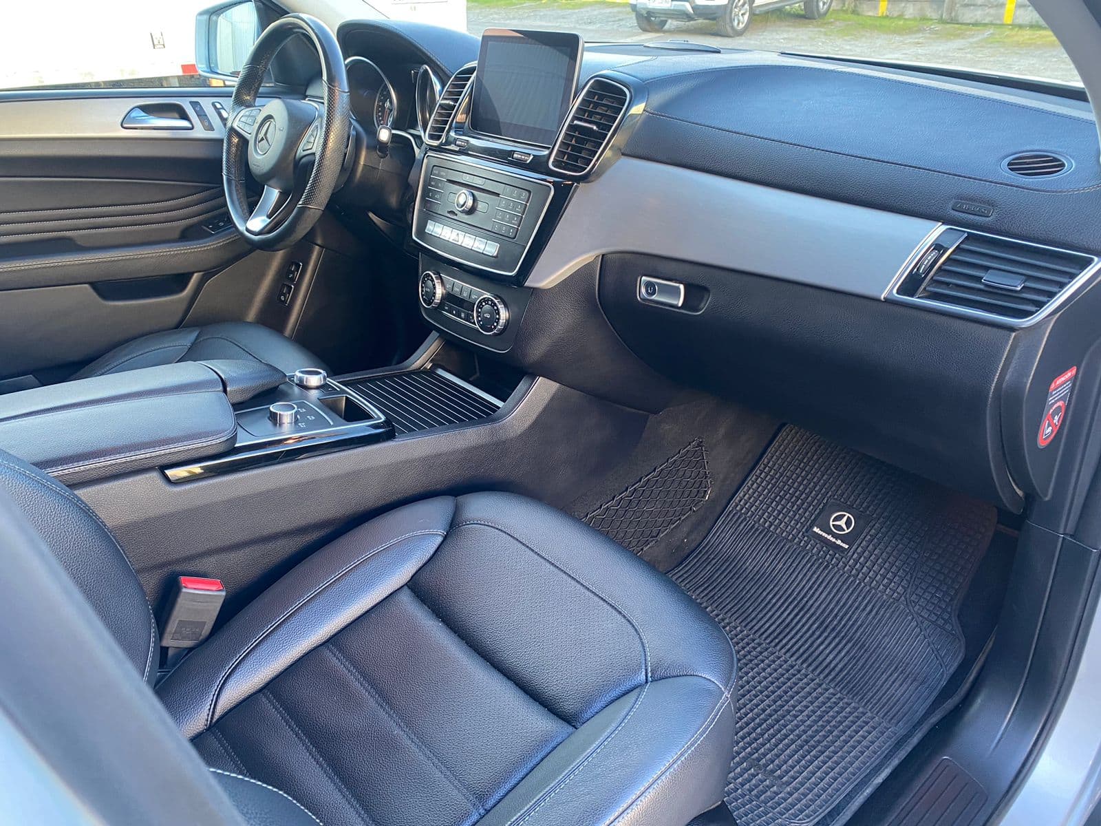 MERCEDES BENZ GLE 350D COUPE  - Vista 8