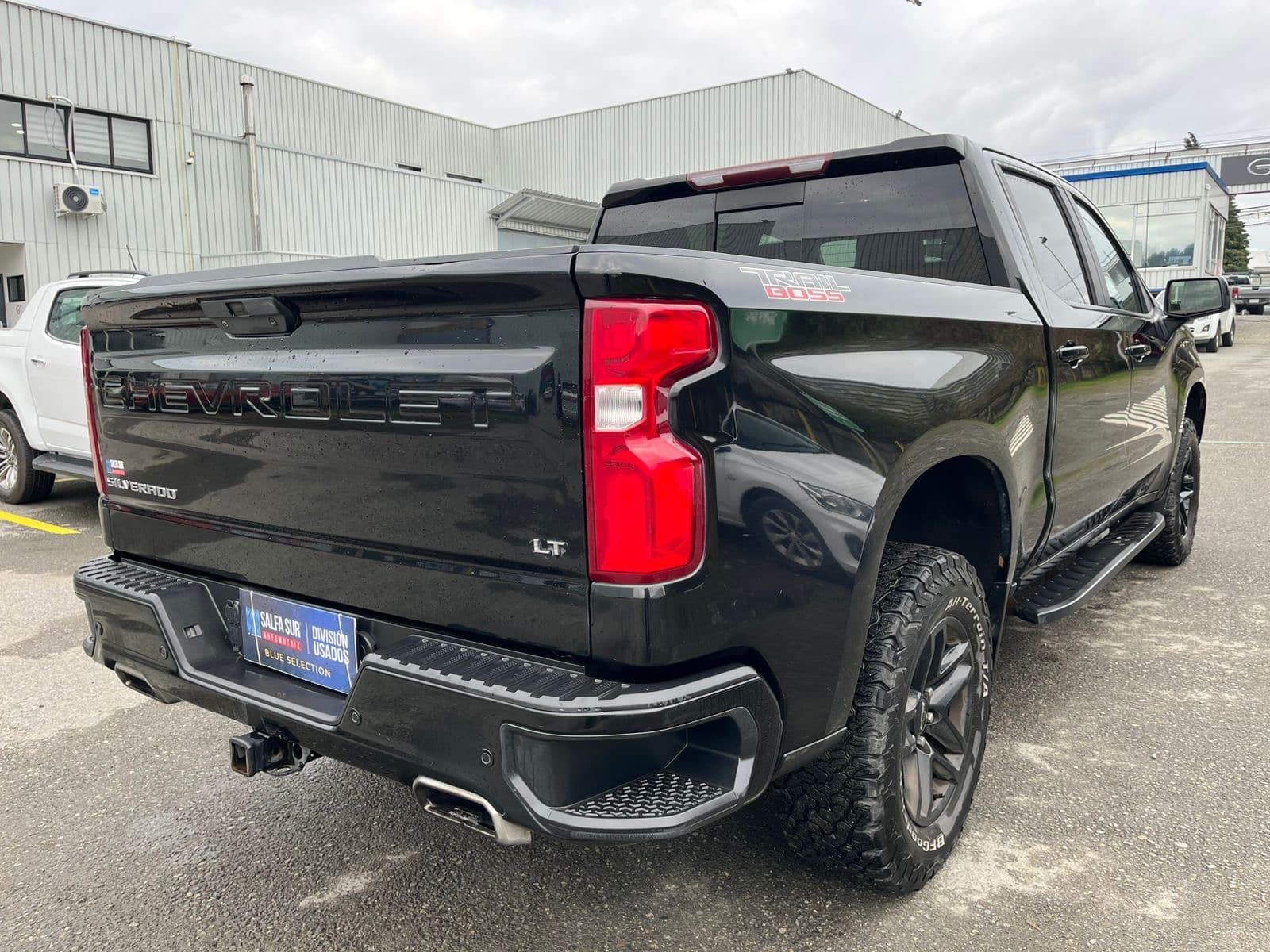 CHEVROLET SILVERADO 4WD 5 - Vista 4
