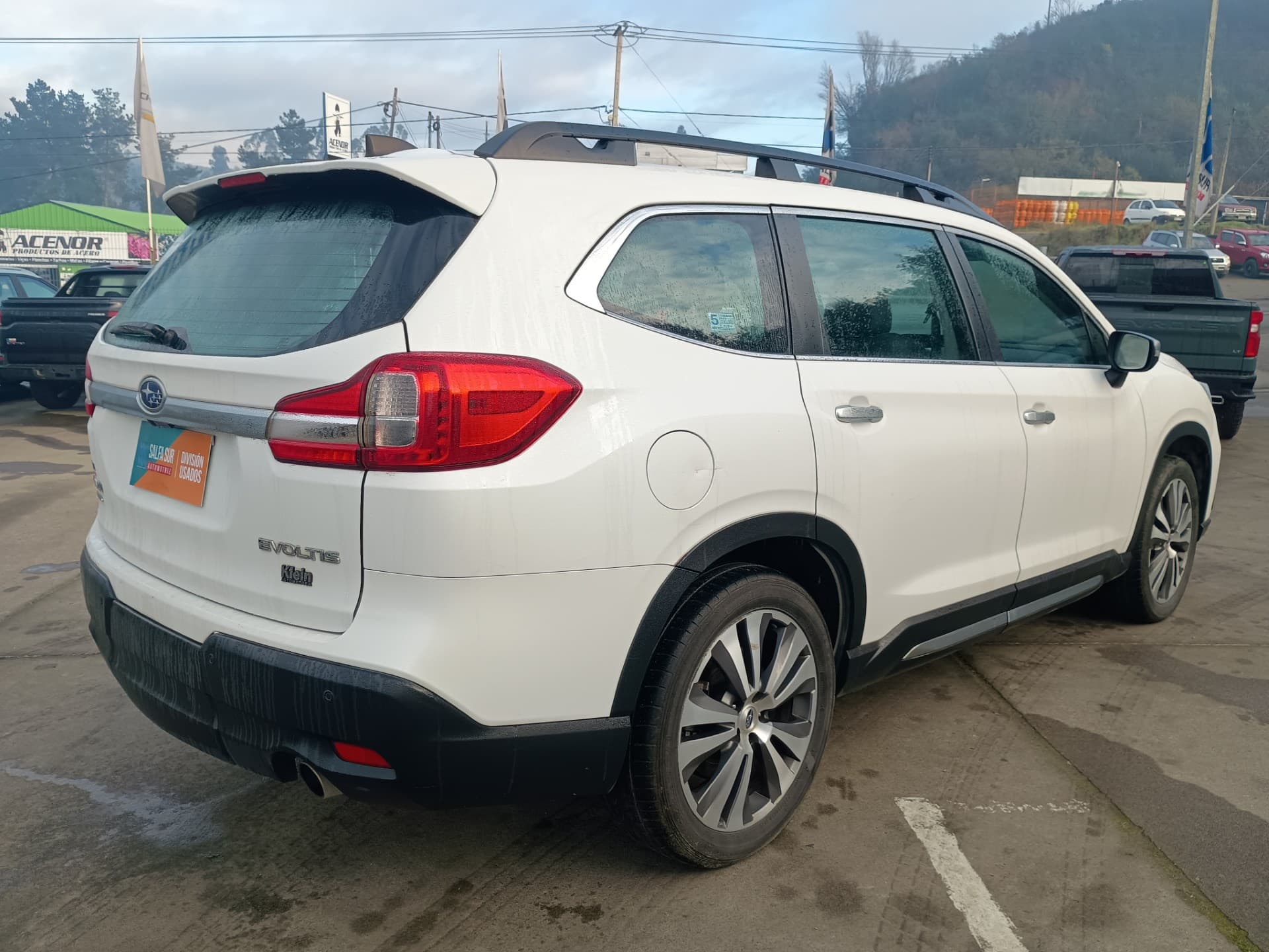 SUBARU EVOLTIS TOURING - Vista 4