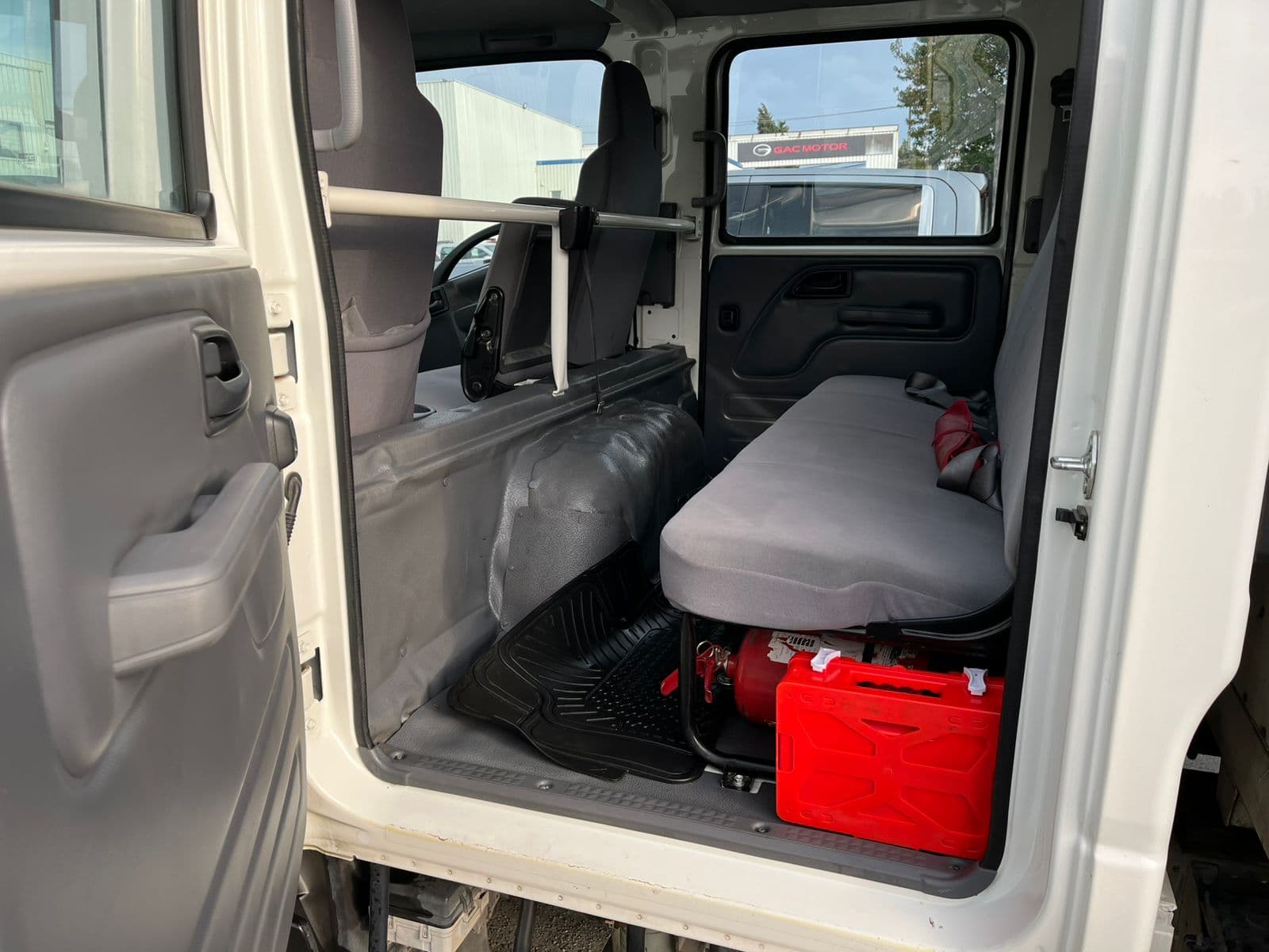 CHEVROLET NPR 816 DC - Vista 8