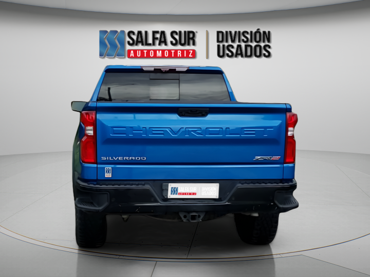 CHEVROLET SILVERADO 6.2L  - Vista 3