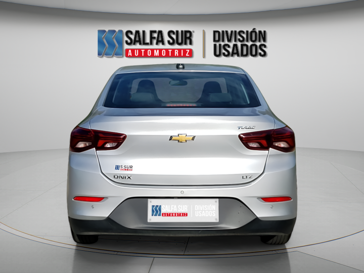 CHEVROLET ONIX NB LT 1.0T - Vista 3