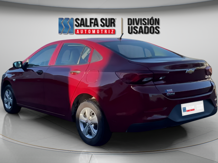 CHEVROLET ONIX SEDÁN 1.2L - Vista 2
