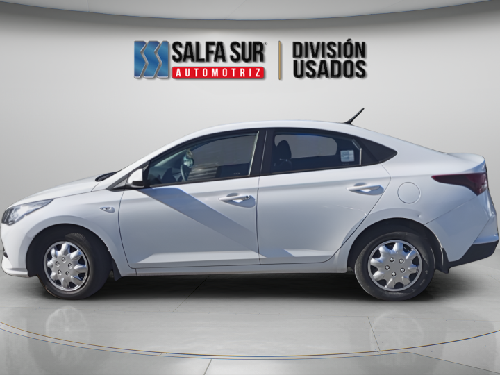 HYUNDAI ACCENT HCI 1.4 2023 - Vista 1